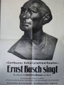 Plakat zu einer Ernst-Busch-Veranstaltung von Charlotte Wasser